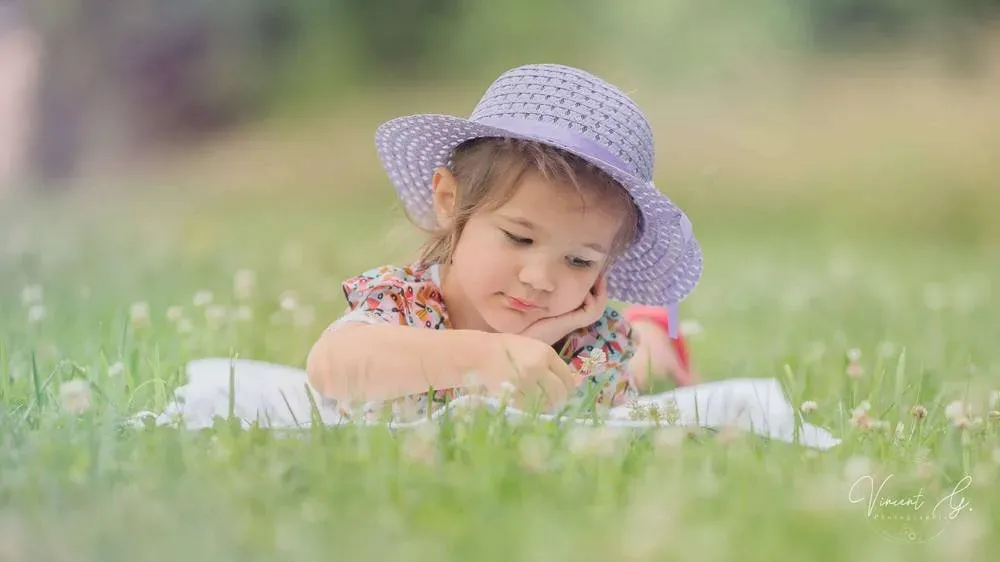 photographe-enfant-exterieur-lons-le-saunier-vincent-g-photographie (1)
